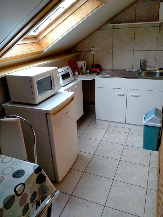 Gasthof Lederhose Diepenbeek Extérieur photo